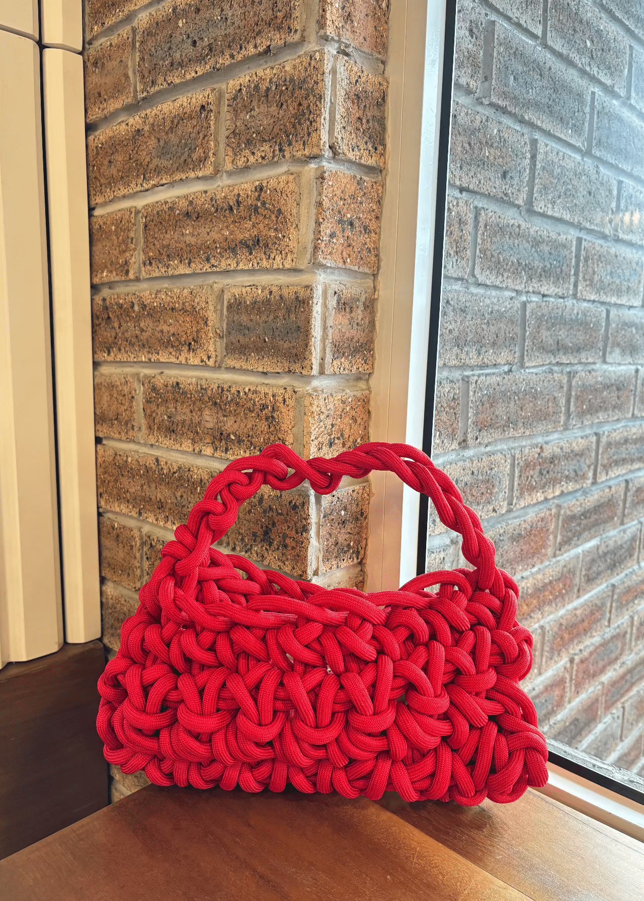 21 Wool Street Bags Red Baguette Bag I