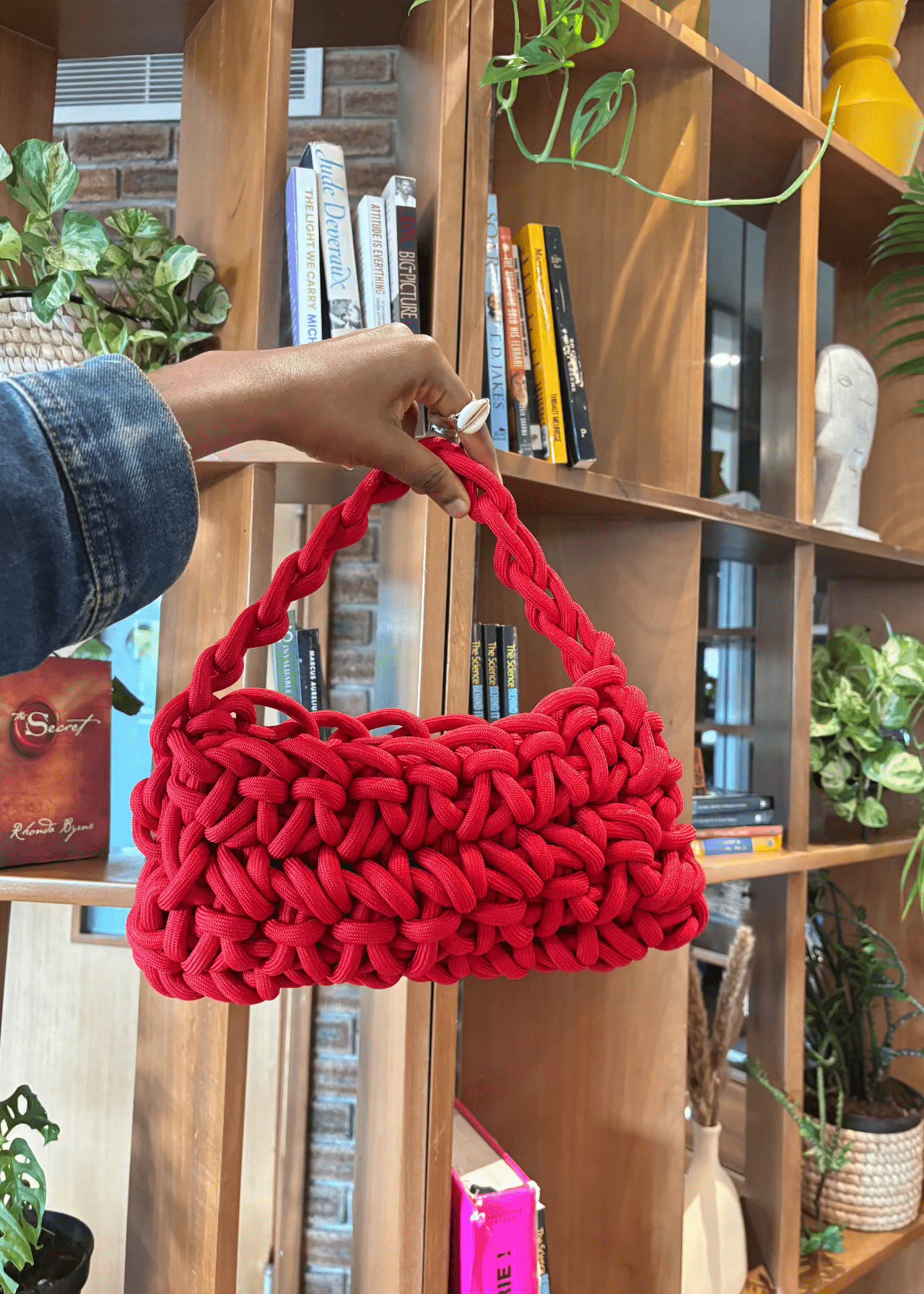 21 Wool Street Bags Red Baguette Bag I